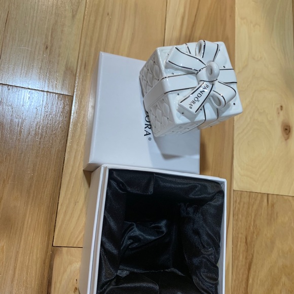 Pandora gift box - Picture 7 of 7